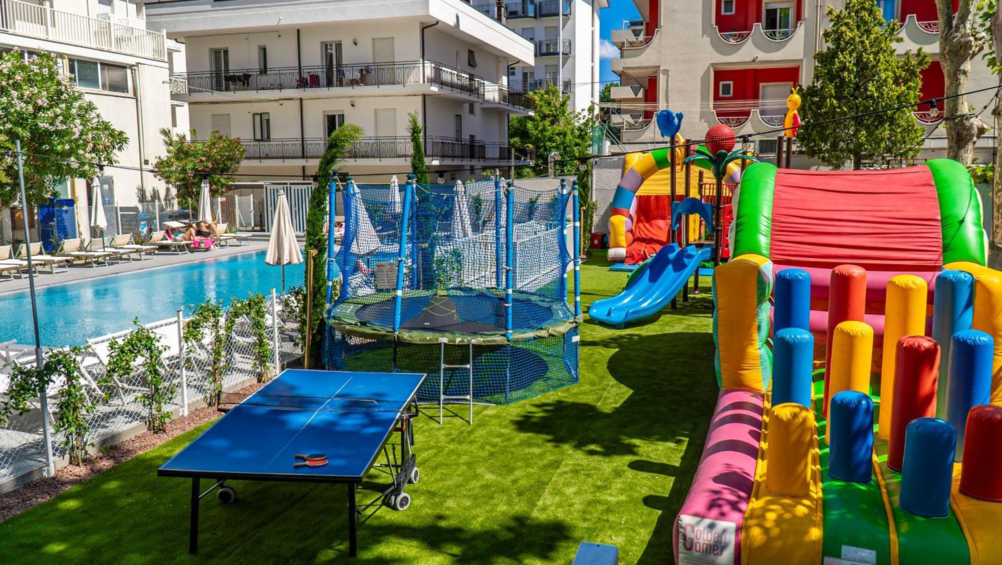 Hotel Eiffel Rímini